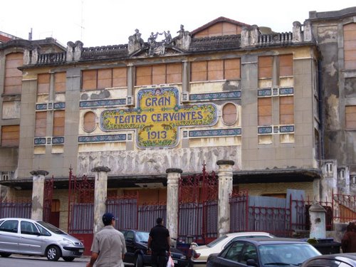 Tanger-divadlo-theatre.jpg